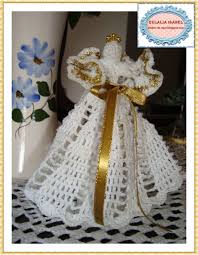 Angelito Tejido En Hilo Blanco Y Dorado Adornado Con Lazo De Cinta Dorada Hilos Para Tejer Vestido Floreado De Nina Lazos