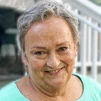 Anne Littlefield's Instagram, Twitter & Facebook