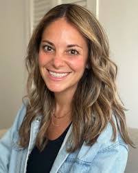 Jenna Rossi's Instagram, Twitter & Facebook