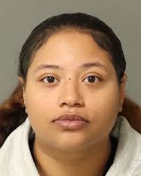 Raquel Chadwick's Instagram, Twitter & Facebook