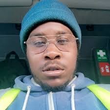 Charlie Gee's Instagram, Twitter & Facebook