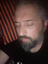 Goodnight y'all, if I look tired it's because I'm bloody exhausted lol.  Yay, Friday tomorrow though and I'm only working one job, yesss. K love you  all, byeeee 😴