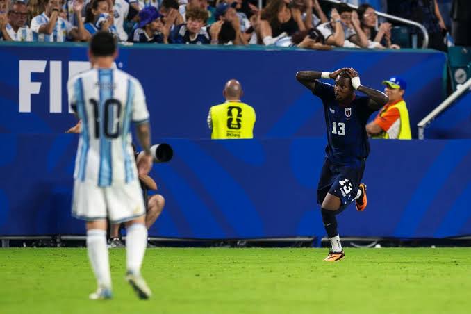 Gol de Sidny Cabral contra a Argentina &eacute; eleito o mais bonito da Copa do Mundo de 2026 - 98fmNews