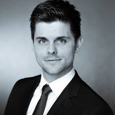 Für uns stehen sie im mittelpunkt. Benjamin Szutta Leiter Beratungscenter Sparkasse Hanau Xing