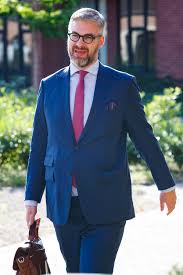 View the profiles of people named sidney smeets. Proces Kasteelmoord Even Geschorst Na Discussie Over Krantenstuk Foto Hln Be