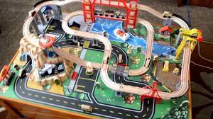Now this is one badass kidkraft train set and table. Kidkraft Metropolis Train Table Set Unboxing And Play Youtube