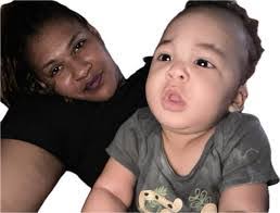 Antonia Lee's Instagram, Twitter & Facebook