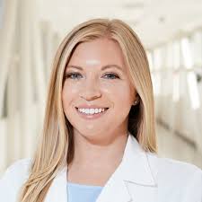 Andrea Phipps's Instagram, Twitter & Facebook