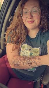 AHHHHHH my sweet friend flashing her new piece 🥹♥︎♡︎♥︎♡︎ isnt she so cute?!