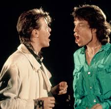 2014 bekam er die diagnose. David Bowie Ist Tot Rockstar Stirbt Mit 69 Jahren An Krebs Welt