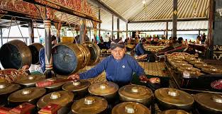 Uniknya, dari seluruh instrumen gamelan. Mengenal 11 Alat Musik Tradisional Dari Jawa Tengah
