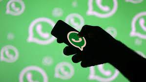Facebook hat selbst einen messenger, betritt mit dem kauf von whatsapp für 19 milliarden dollar aber trotzdem neuland. Whatsapp Grunder Facebook Ausstieg Kostete Brian Acton 850 Millionen Dollar