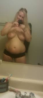 Michigan Couple Naked - Amateur Sex Pics