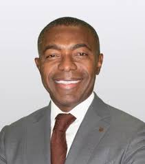 Thoracic Herniated Disc: Symptoms and Treatment