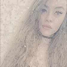 Chelsie Hanson's Instagram, Twitter & Facebook