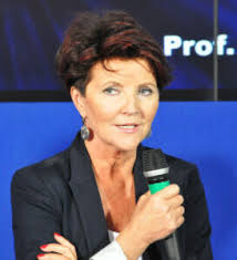 Nic dziwnego, że jego nieznane zdjęcie robi teraz furorę w sieci. Jolanta Kwasniewska Zyciorysy Pl