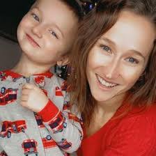 Danielle Corson's Instagram, Twitter & Facebook