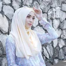 Best kan web page ni.tak payah korang nak browse banyak banyak tempat dah, korang carik kat sini jek apa jenis tudung atau. 500 Ariani Tudung Selection Ideas Hijab Fashion Beautiful Hijab