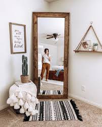 Masha And The Bear Party See Inspirations And Tips For Decorating Your Birthday In 2020 Master Bedrooms Decor Apartment Decor Boho Master Bedroom
