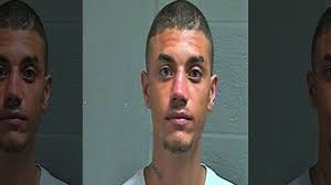 Guardia de cárcel es despedida por una carta de amor a prisionero