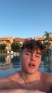 سيف و هناء عاشين و متاسونش على الجتيمة