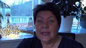 Episode 18 strikking, skravling og Yoga