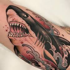 See more ideas about shark tattoos, shark, tiger shark. More Sharkissss En Malibutattoo Sitges Bookings Dyemtattoos Gmail Com Tattoo Tattoos Tattoom Traditional Shark Tattoo Shark Tattoos Tattoos