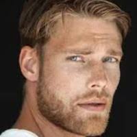 30+ Profile mit dem Suchbegriff „Derrick“