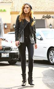 Bella Thorne Mixes Punk With Comfort In Leather Jacket Fashion Leather Jacket Clothes