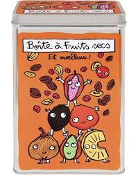 Une Jolie Boite Pour Conserver Les Fruits Seches Abricots Raisins Figues Dattes Mais Aussi Les Fruits A Coq Fruit Sec Boite De Fruits Boite De Maquillage