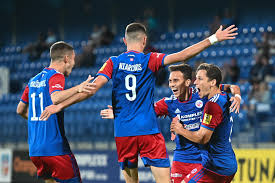 Even though football at senica was nearly destroyed by the world war, they were able to survive and then bounce back. Yah5xe Bcyokvm