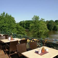 Das carolaschlösschen in dresden ist der richtige ort, um hervorragendes essen in einem wunderschönen, festlichen ambiente zu genießen. Carolaschlosschen Restaurant Dresden Sn Opentable