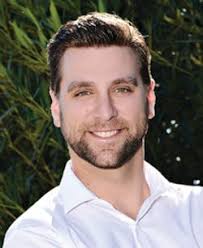 Sean Rix's Instagram, Twitter & Facebook