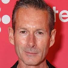 Justin Batchelor's Instagram, Twitter & Facebook