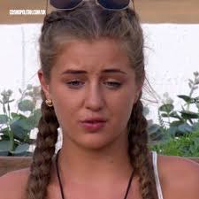 All the times Georgia says 'I'm Loyal' in Love Island