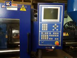 One of the world's largest injection molding machines. Injection Molding Machine 160 Ton Haitian Camargo Industrial Used Machines