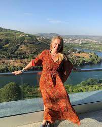 © selfie sofia alves assume luta contra um cancro: Sofia Alves Em Acao Veja As Primeiras Imagens De Serra Nova Novela Da Sic