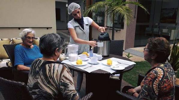 Clínica de repouso perto de mim para Idosos /Home - Lina