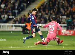 Pau victor hi-res stock photography and images