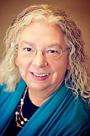 Speakers announced for spring commencement