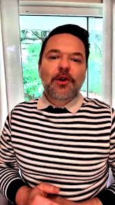 Você sabia que a TCC também pode ser aplicada na infância e adolescência?  🧠👧👦 Neste vídeo, a professora Michelle Tesch — que faz parte do nosso  time no IPTC — conta como