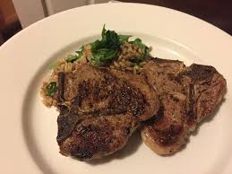 These grilled lamb chops are a standout on their own, seasoned with just fresh thyme and a bit of crushed red pepper. Lamb Chops With Farro Arugula And Lemon Thyme Vinaigrette Bake Broil And Blog