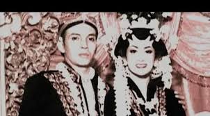 Pns media 122.732 views2 year ago. Jangan Kaget Lihat Seksinya Umi Pipik Di Era 90 An News Entertainment Fimela Com