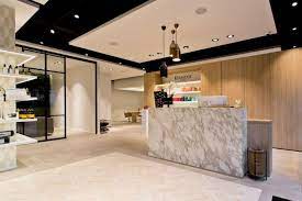 Mitchell S Un Concept Decoiffant A Uccle