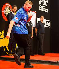 Nationalität starker van den bergh erster viertelfinalist. Dart Profis Dimitri Van Den Bergh The Dreammaker Dartn De Dart News Dart Forum Dartsport Informationen Dart Wm Und Mehr