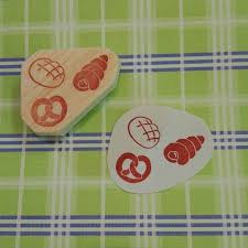 消しゴムはんこ 菓子パンも集まれ 消しゴムはんこ はんこ 消しゴム