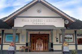 Profil sman 1 cisarua kab bandung barat. Sma Negeri 1 Kediri Tabanan Bakta