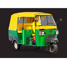 GEM Paxx CNG Auto at best price in ...
