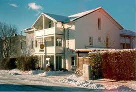Wir bieten ihnen sehr gut ausgestattete appartements mit 2 bis 3 zimmern. Haus Bernstein 15344 Ferienwohnung Gohren