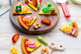 2～3歳児向け手作りおもちゃ】おうちにある材料でかんたんにできる！ | こそだてまっぷ